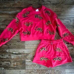 Queen of Sparkles tiger set size small